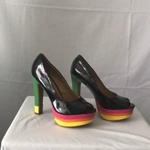 Unlisted platform heels